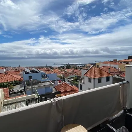 Casa Dos Arrifes - With Ocean View And Private Garden *