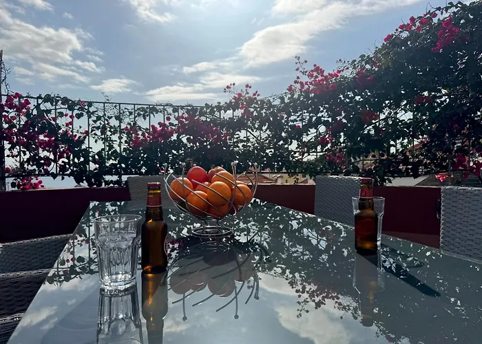 Casa Dos Arrifes - With Ocean View And Private Garden