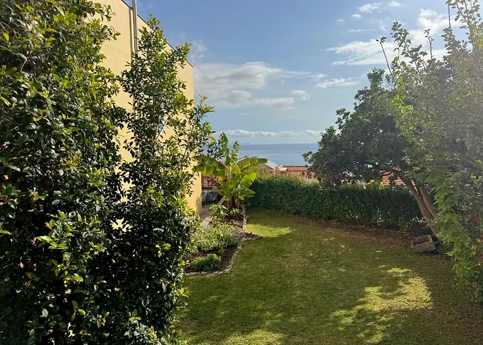 Casa Dos Arrifes - With Ocean View And Private Garden 푼샬