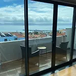 Casa Dos Arrifes - With Ocean View And Private Garden Semesterbostad