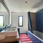 Semesterbostad Casa Dos Arrifes - With Ocean View And Private Garden
