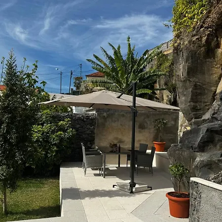 Casa Dos Arrifes - With Ocean View And Private Garden