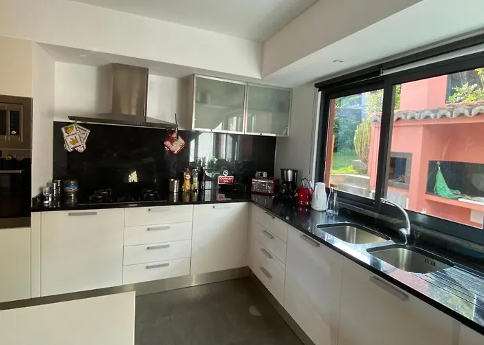 Semesterbostad Casa Dos Arrifes - With Ocean View And Private Garden *