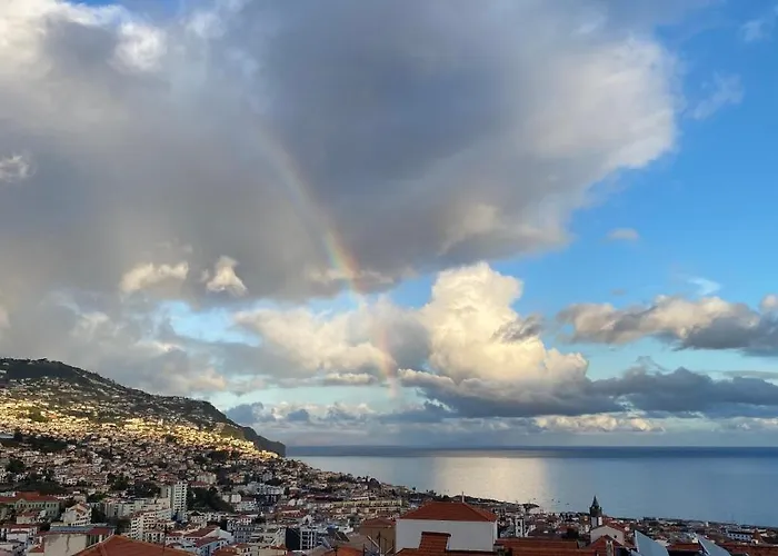 Casa Dos Arrifes - With Ocean View And Private Garden *