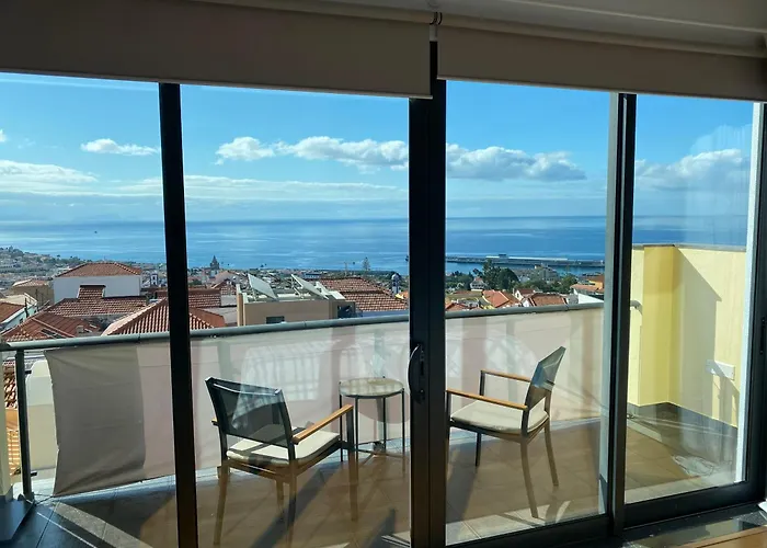 Casa Dos Arrifes - With Ocean View And Private Garden