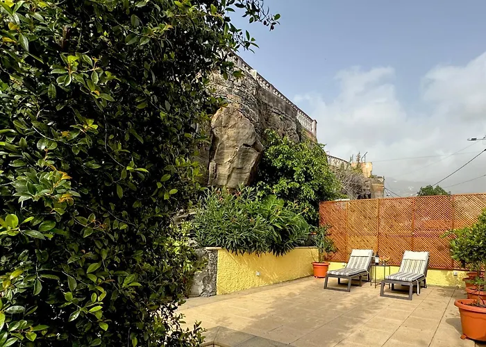 Casa Dos Arrifes - With Ocean View And Private Garden Casa de Férias