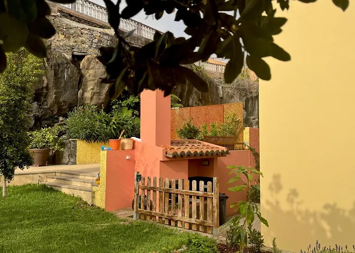 Casa de Férias Casa Dos Arrifes - With Ocean View And Private Garden