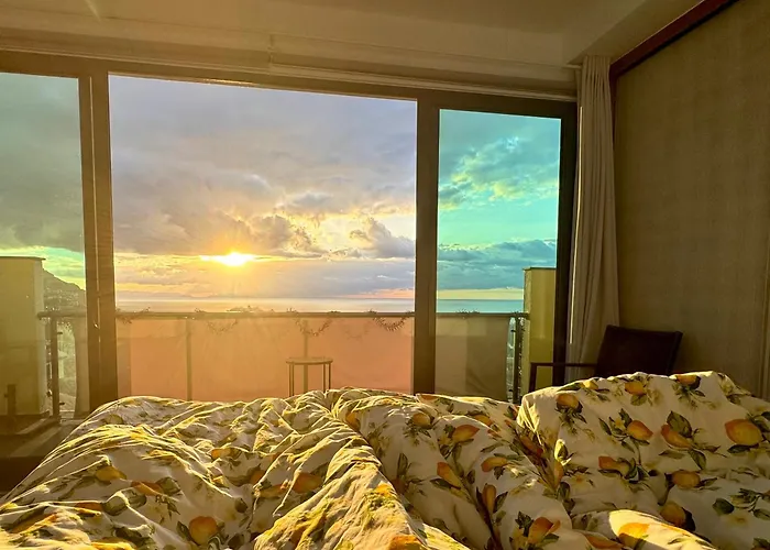 Casa Dos Arrifes - With Ocean View And Private Garden Funchal (Madeira)